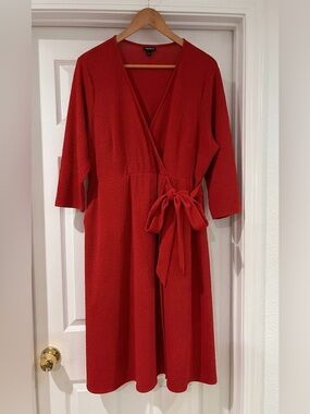 Torrid Plus Size 1 Red Terracotta Textured Faux Wrap Midi Dress With Pockets EUC